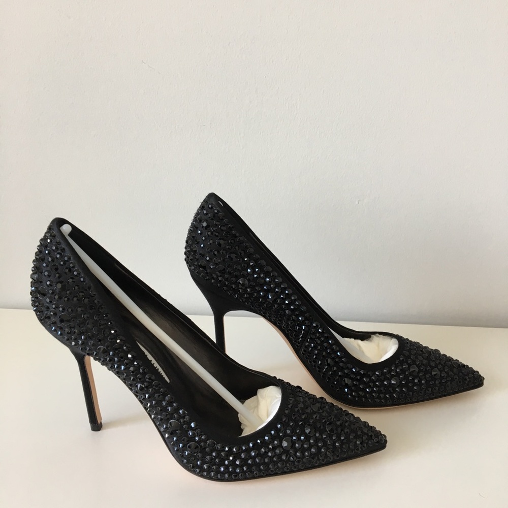 SOLD❗Manolo Blahnik BB Jet Crystal-Coated Satin Pumps - Picture 7 of 9